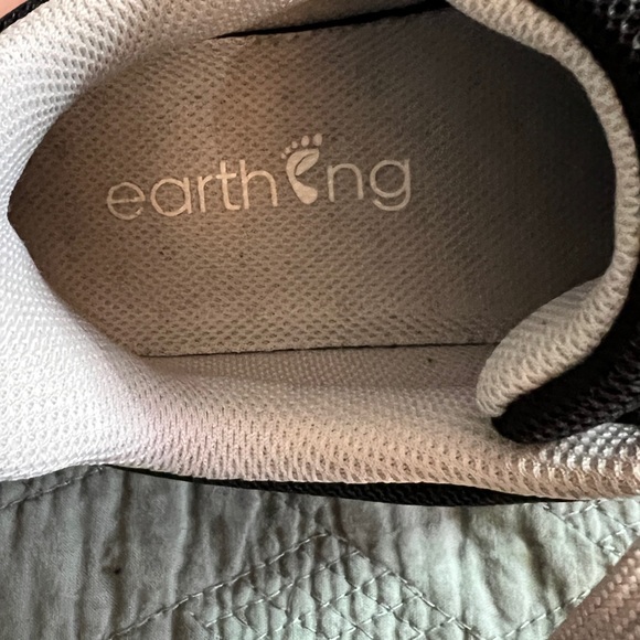 Earthing Grounding Shoes 8 - Picture 7 of 8